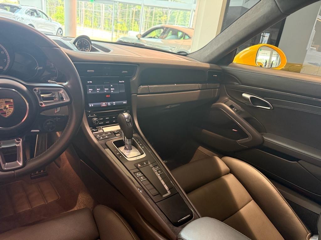 2019 Porsche 911 Turbo S photo 22