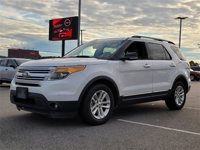 2013 Ford Explorer XLT photo 4