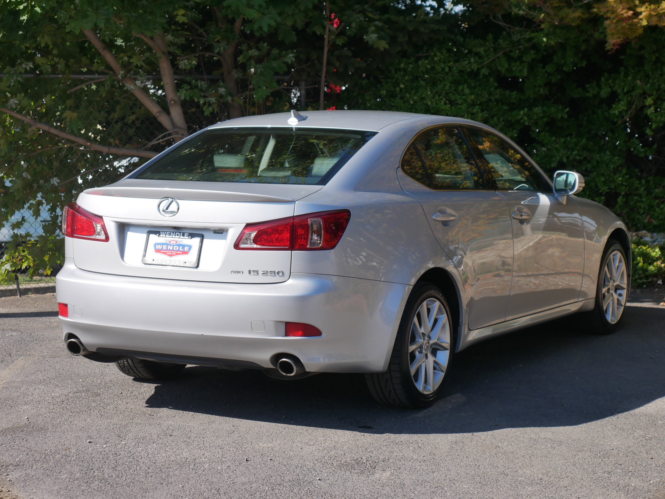 2011 Lexus IS 250 photo 19