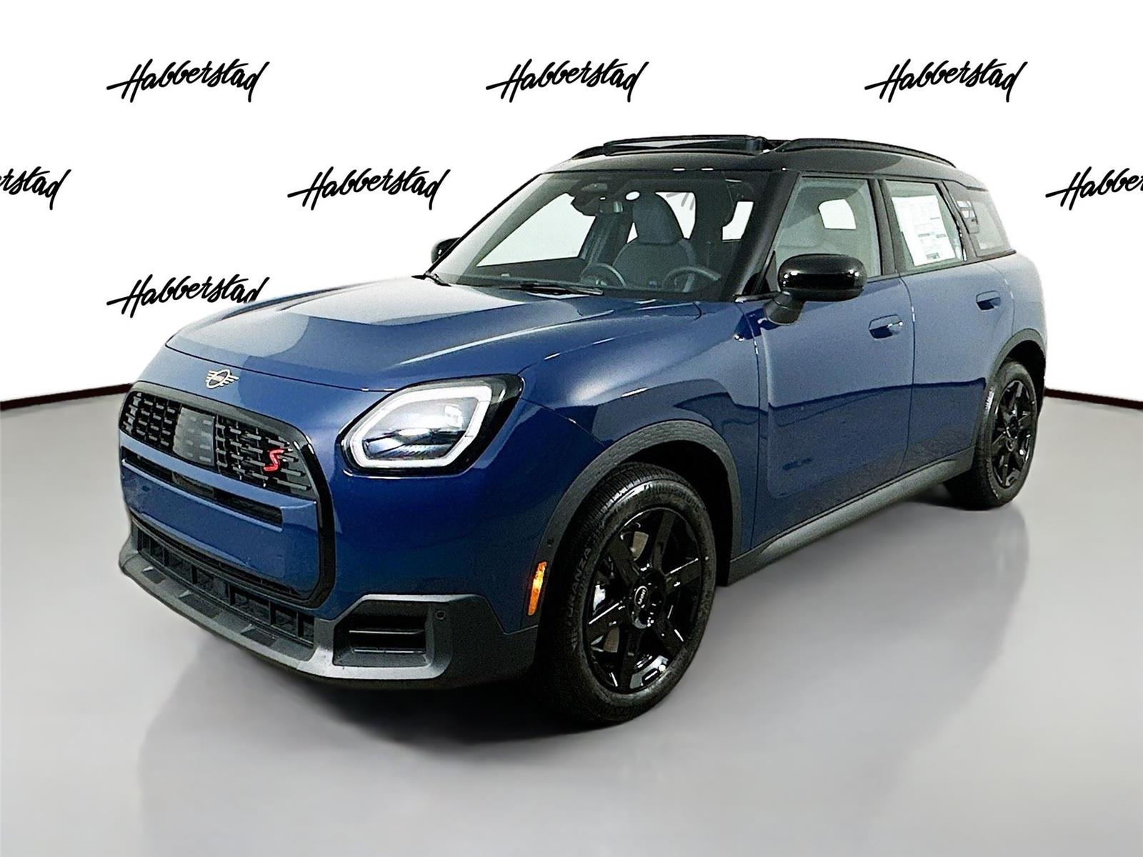 2026 MINI Countryman S's photo