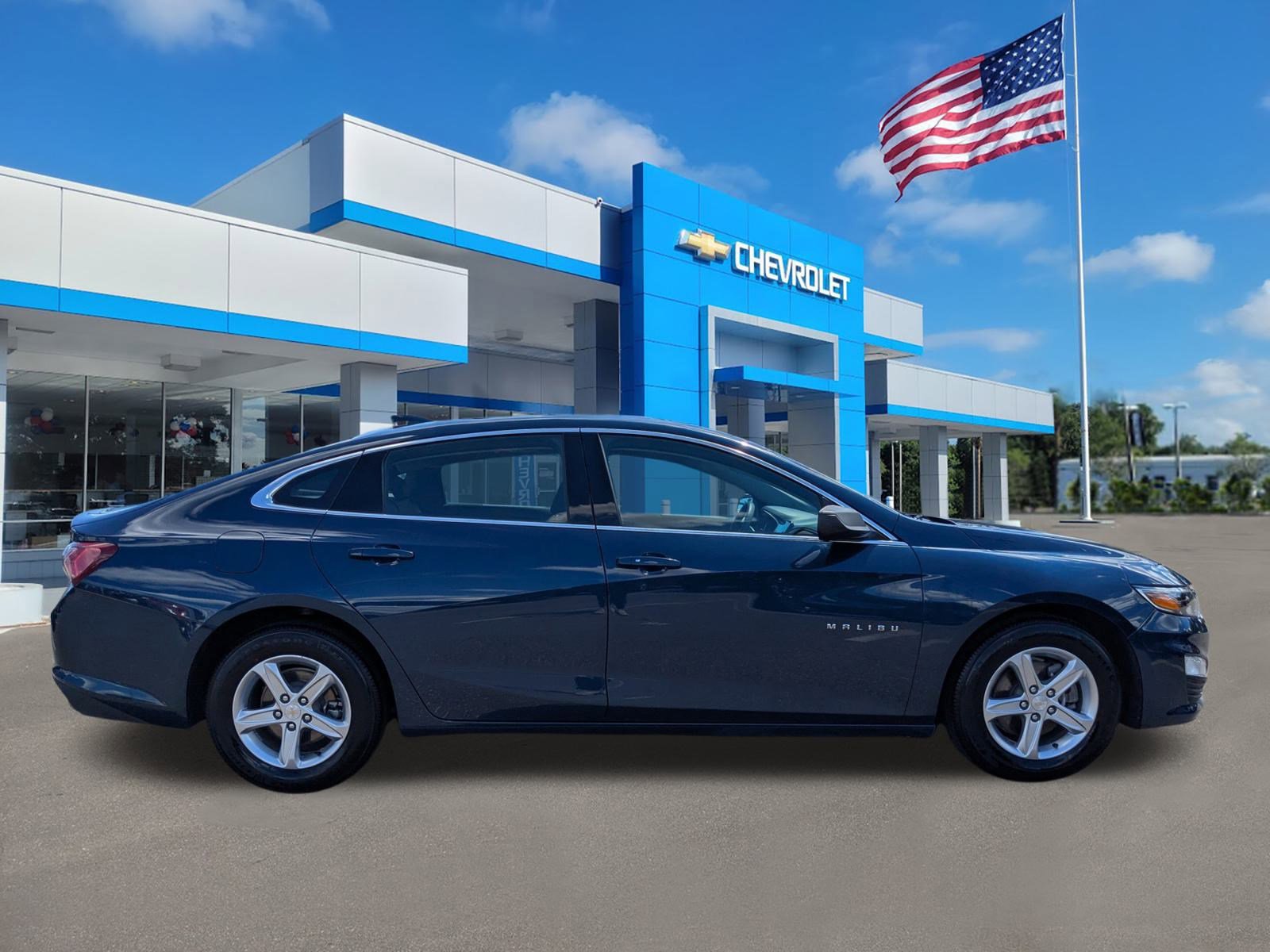 2022 Chevrolet Malibu 1LT photo 3