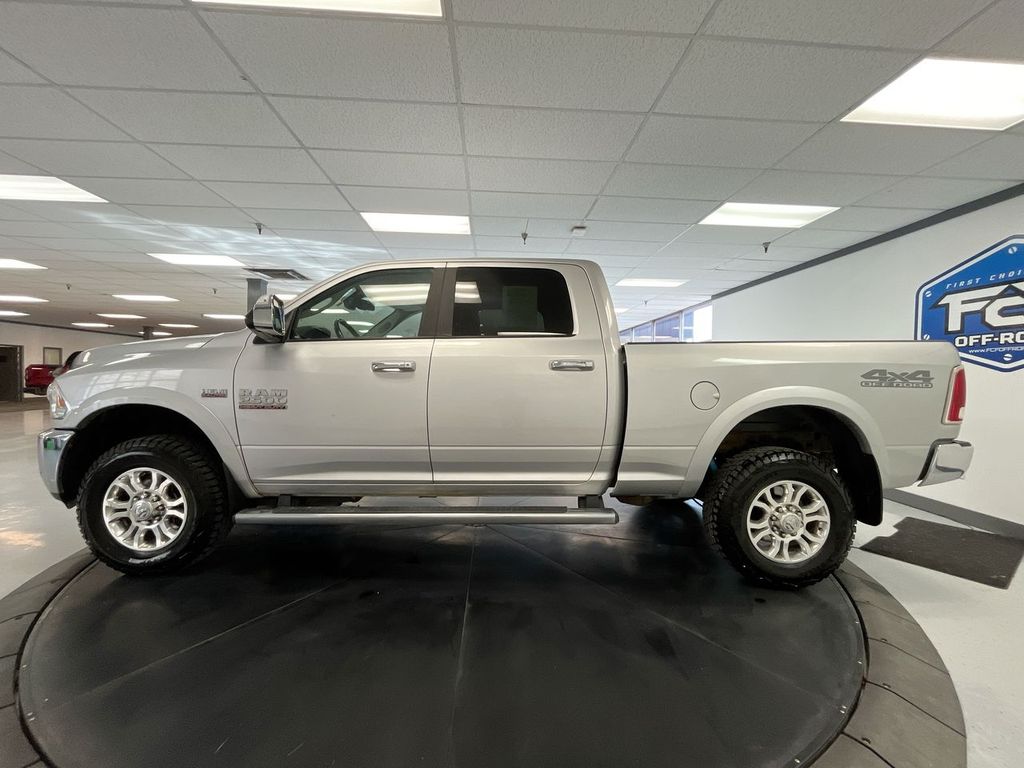 2017 Ram 2500 Laramie photo 4
