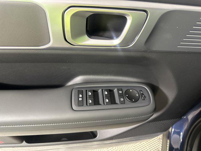 2026 Hyundai Santa Fe SEL photo 10