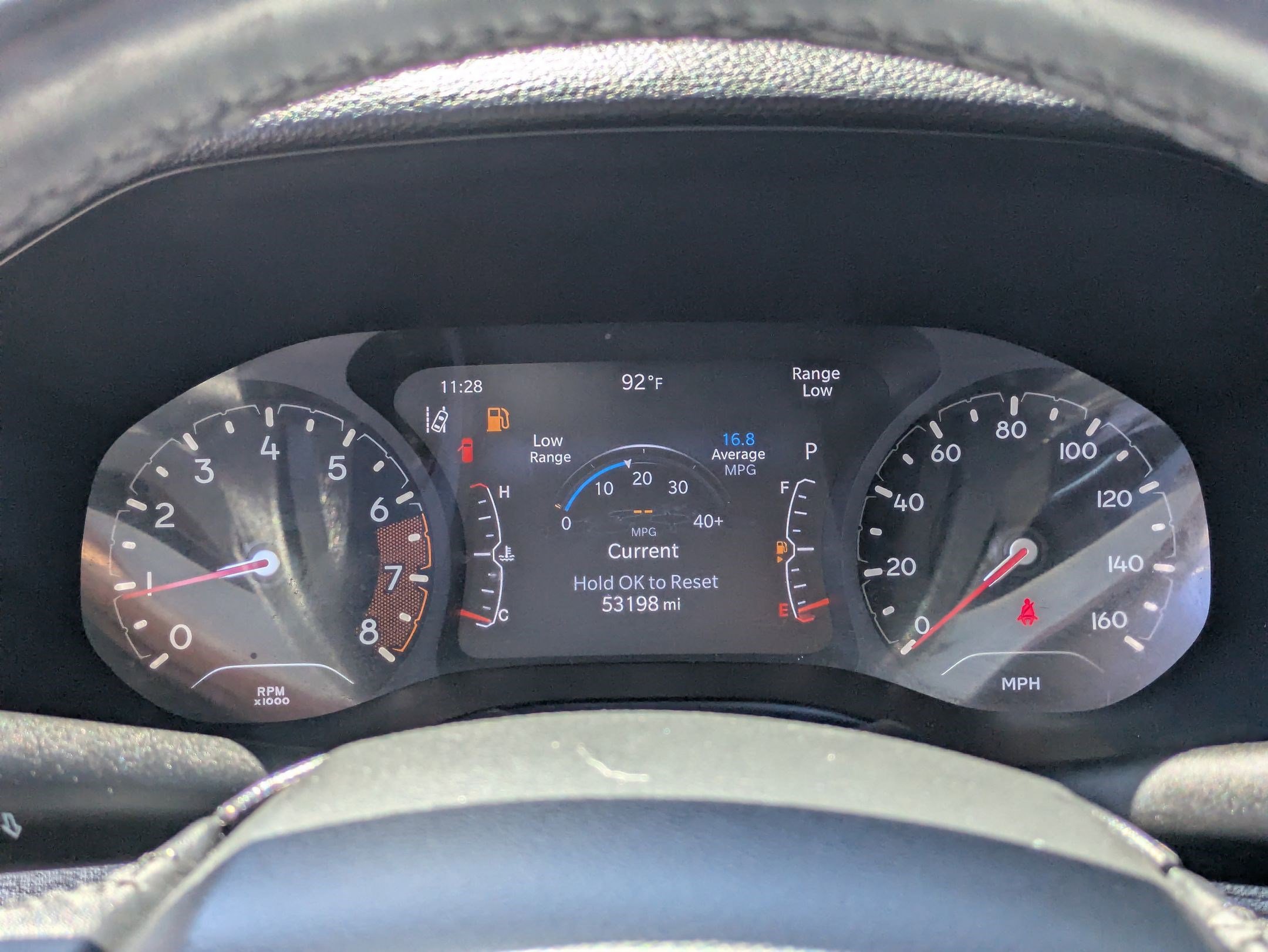 2022 Jeep Compass Latitude Lux photo 14