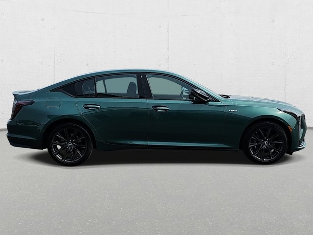 2025 Cadillac CT5 V photo 4