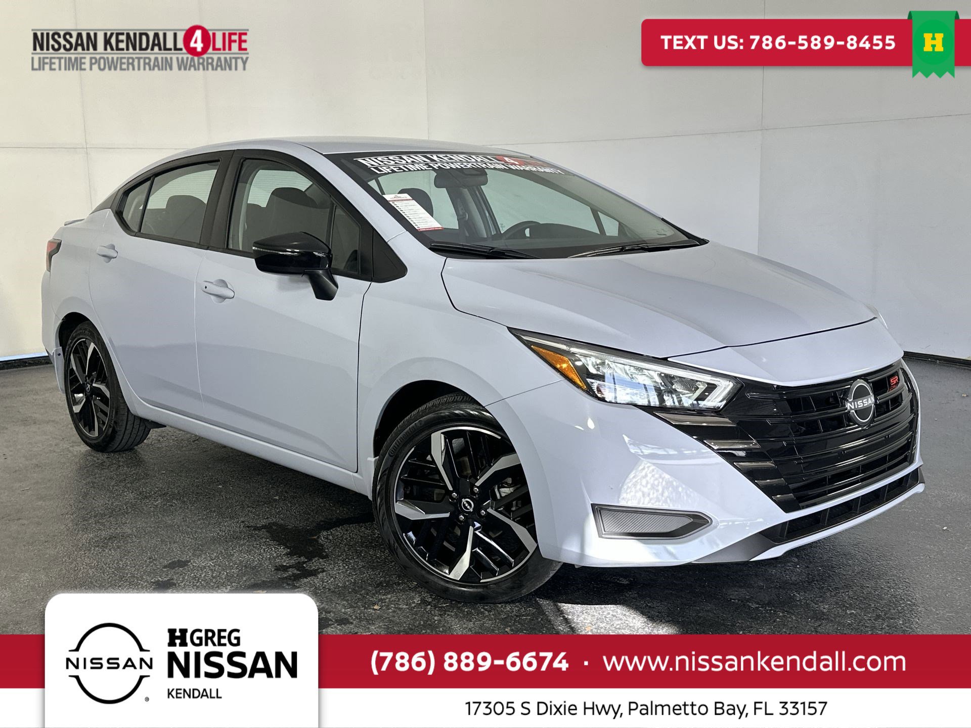 2025 Nissan Versa Sedan SR