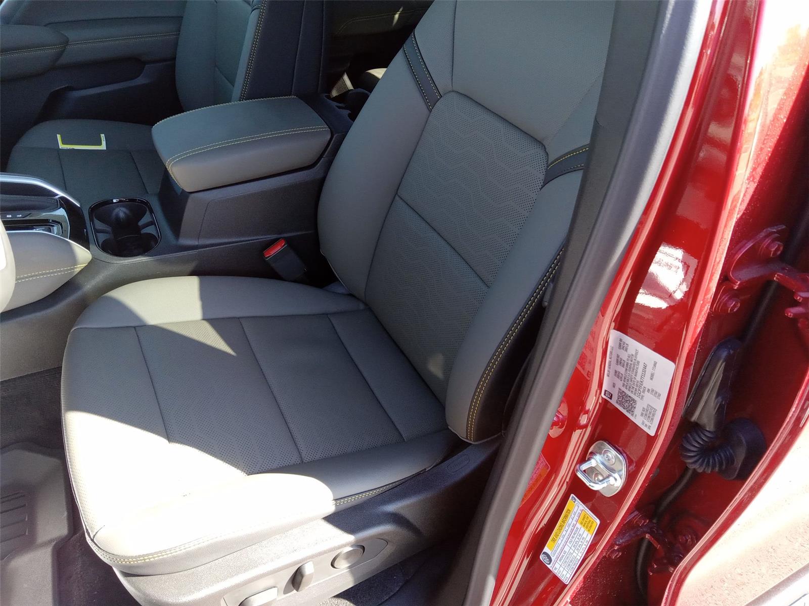 2026 Chevrolet Colorado ZR2 photo 6