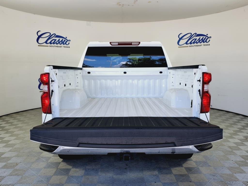 2025 Chevrolet Silverado 1500 LT photo 21