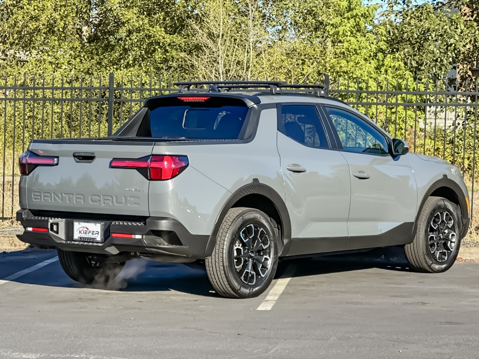 2022 Hyundai Santa Cruz SEL Premium photo 3