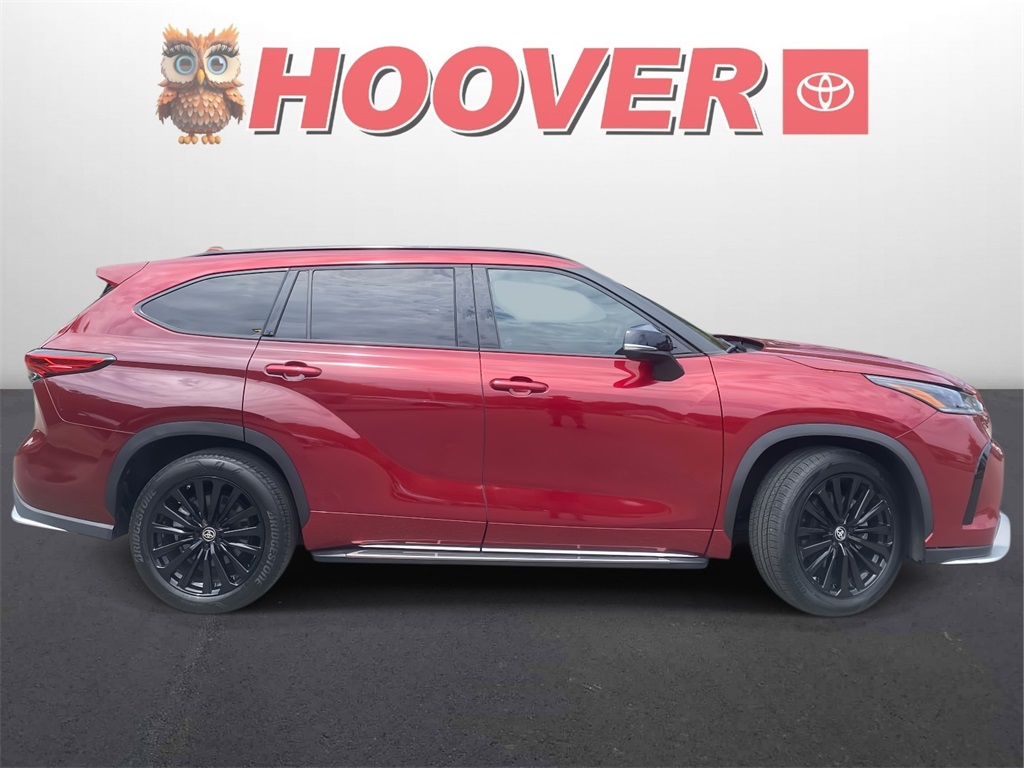 2023 Toyota Highlander XSE photo 2