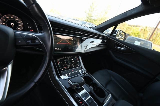 2020 Audi Q7 45 Premium Plus photo 5