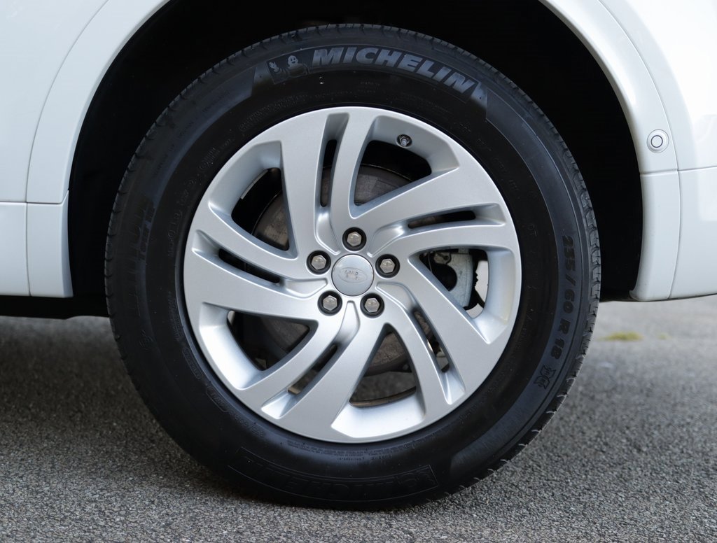 2021 Land Rover Discovery Sport S R-Dynamic photo 37