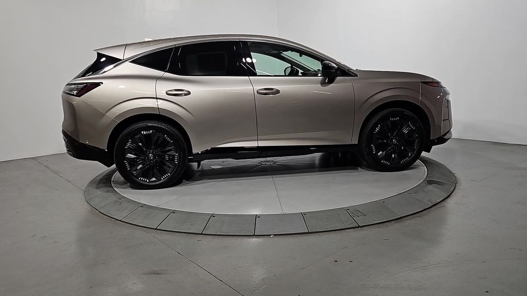 2025 Nissan Murano Platinum photo 4