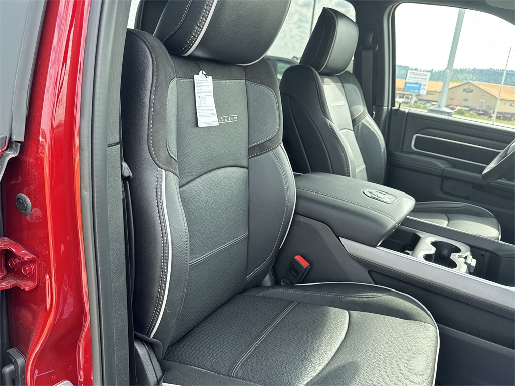 2026 Ram 2500 Laramie photo 29