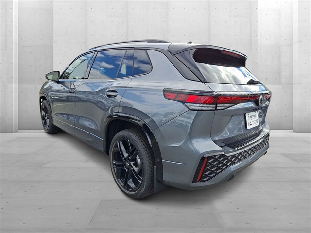 2025 Volkswagen Tiguan SE R-Line Black photo 3