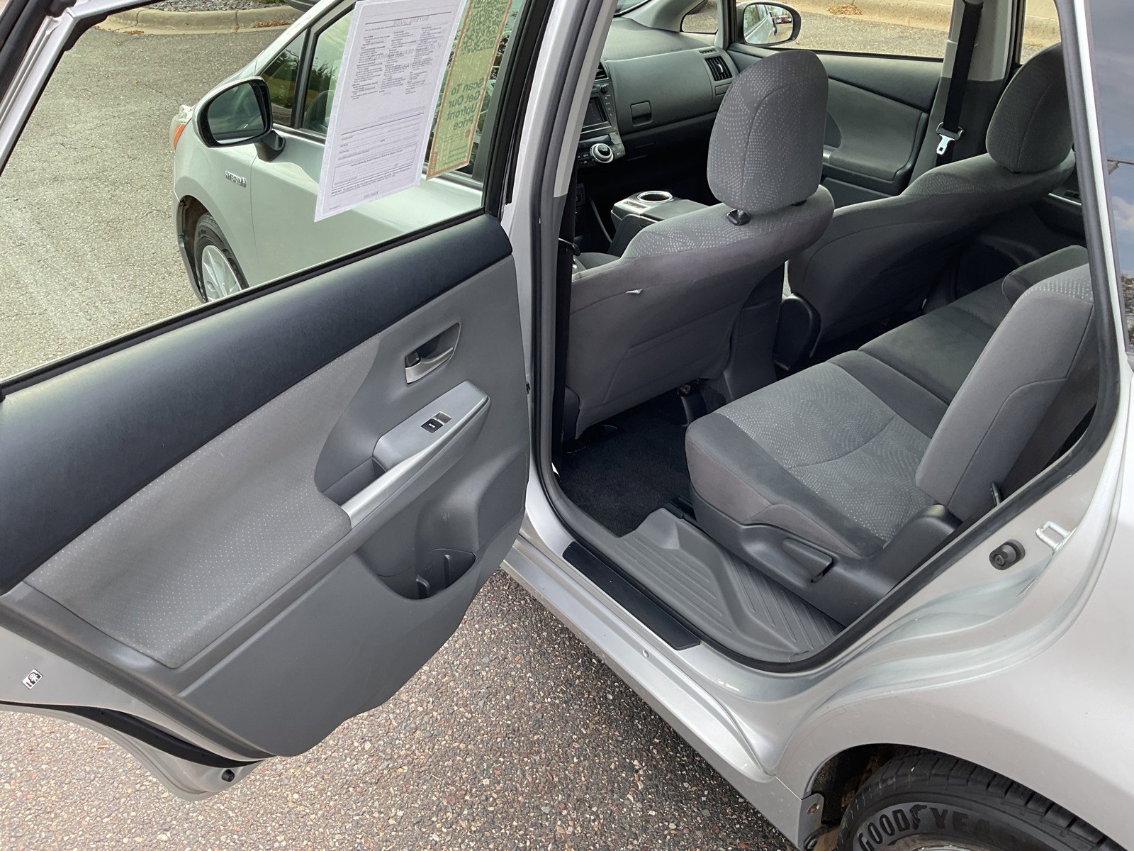 2012 Toyota Prius V Two photo 18