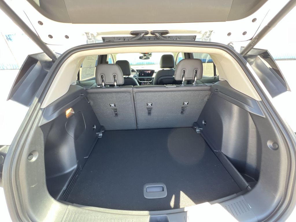 2026 Buick Encore GX Sport Touring photo 21