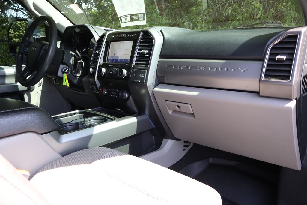 2021 Ford F-250 photo 33