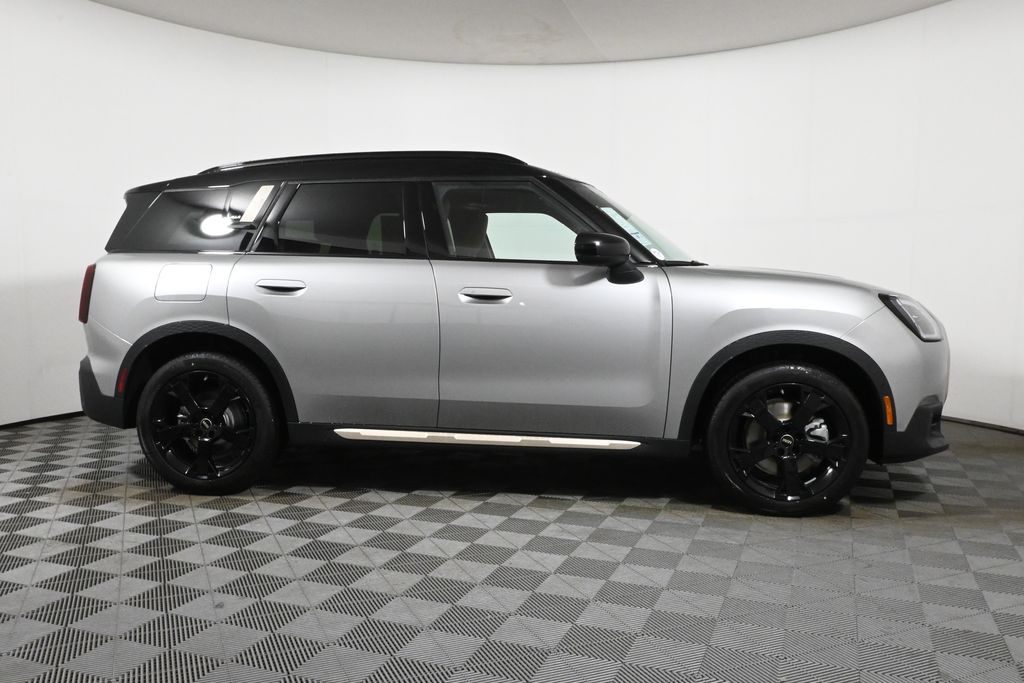 2025 Mini Countryman S ALL4 photo 7