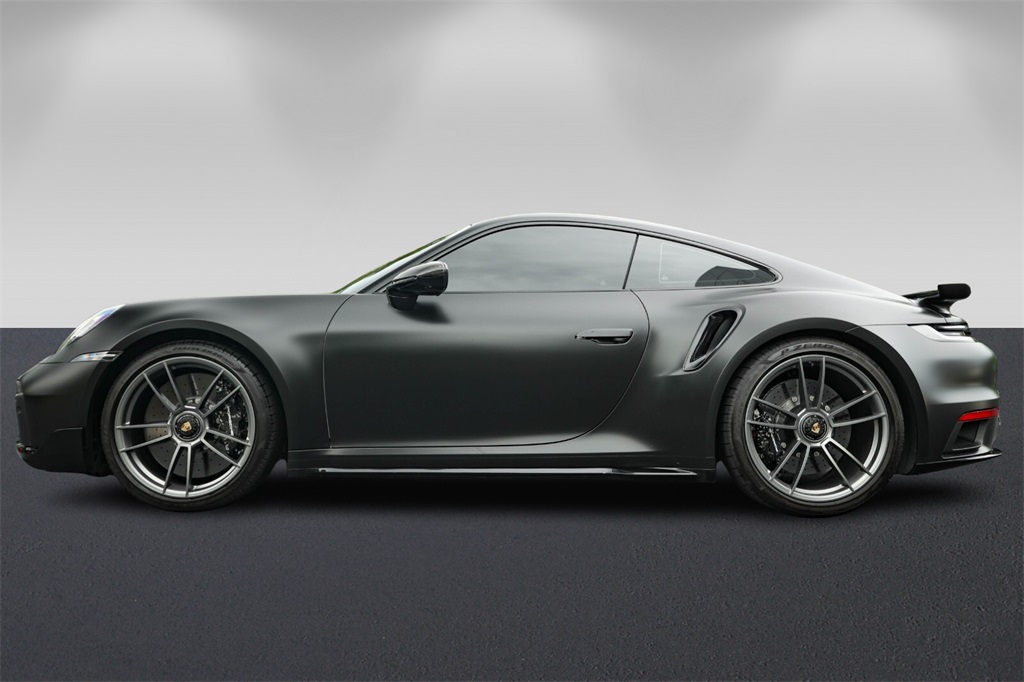 2022 Porsche 911 Turbo S photo 6