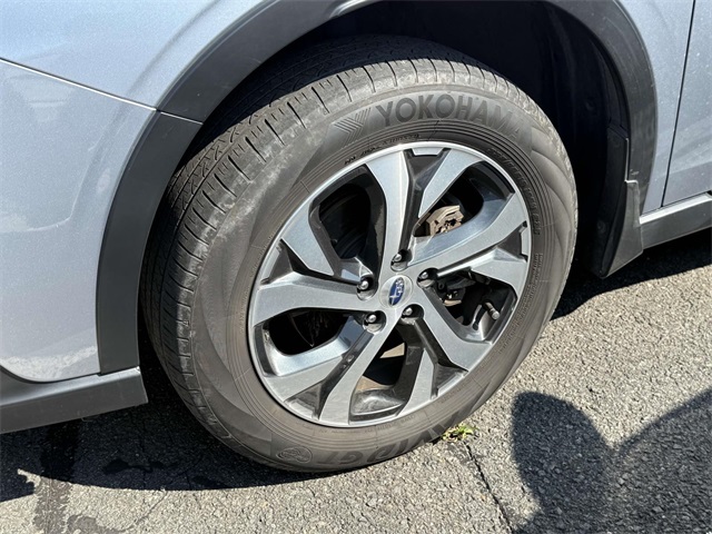 2022 Subaru Outback Limited photo 10