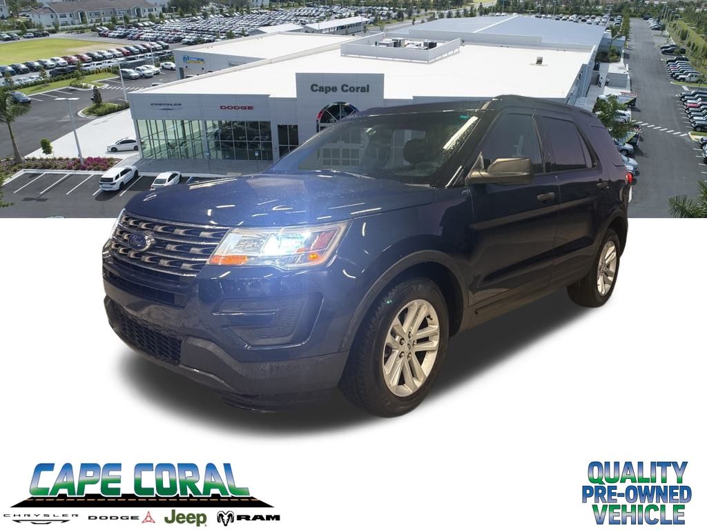 2017 Ford Explorer Base's photo