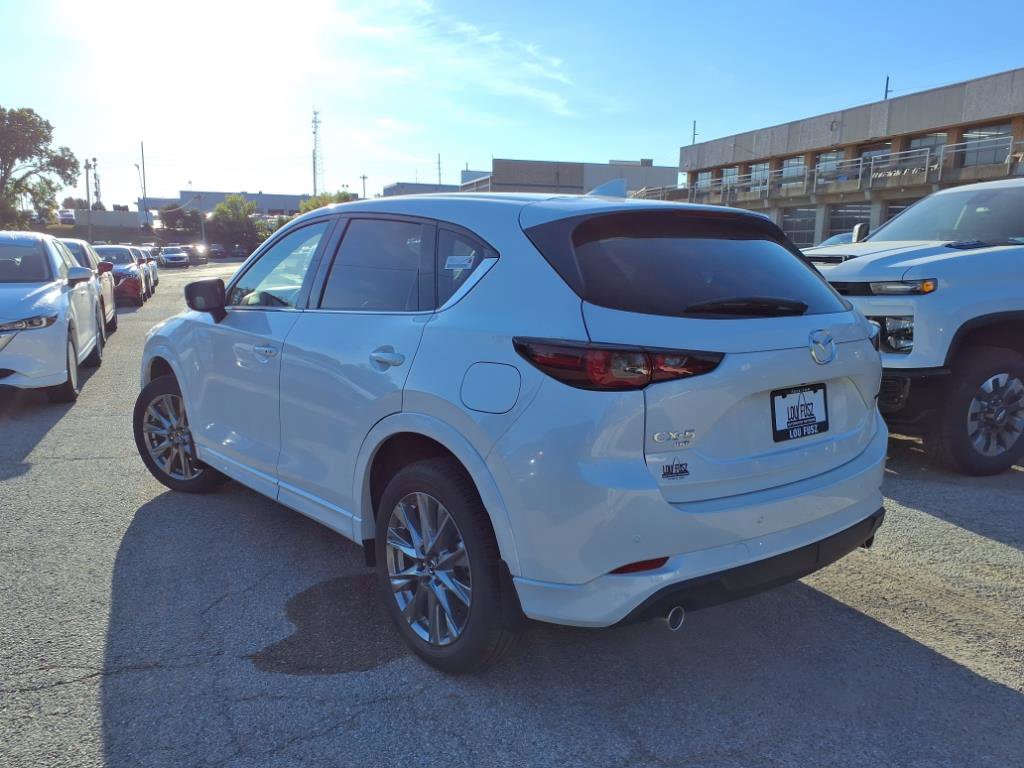 2025 Mazda CX-5 2.5 Premium Plus photo 2