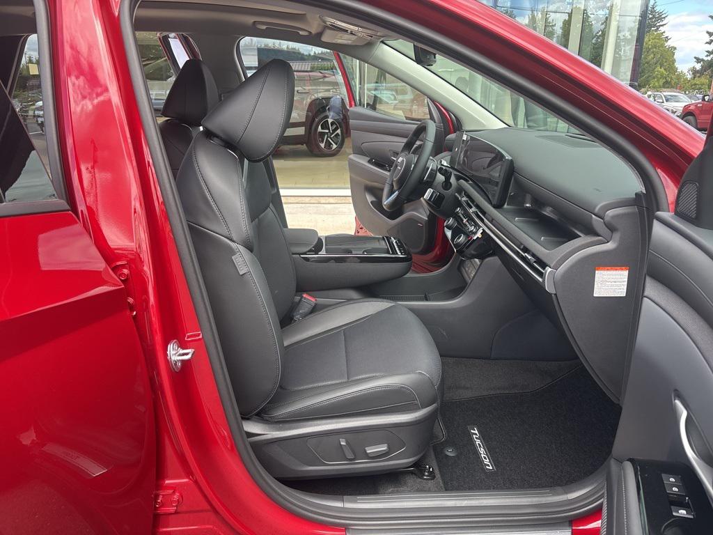 2025 Hyundai Tucson Hybrid Limited photo 10