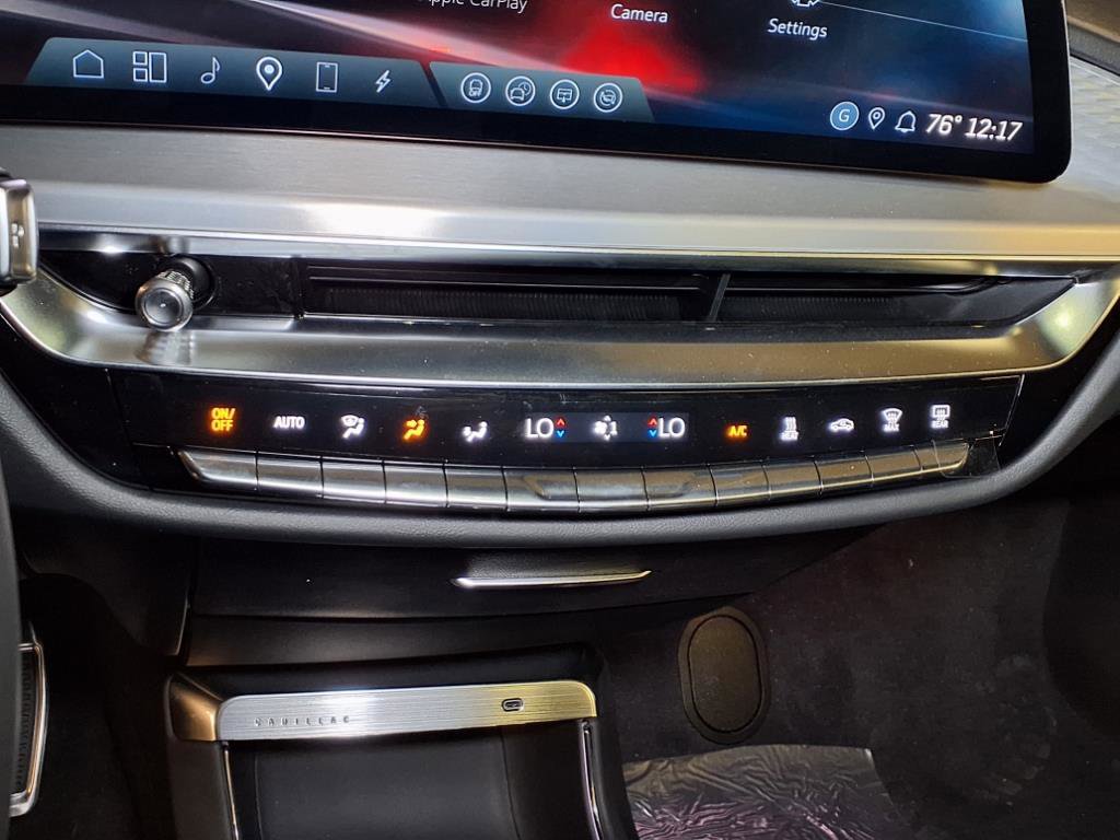 2026 Cadillac Lyriq photo 15