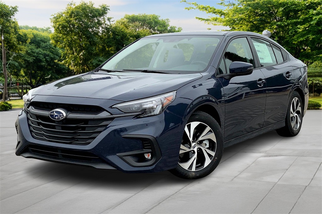 2025 Subaru Legacy Premium's photo