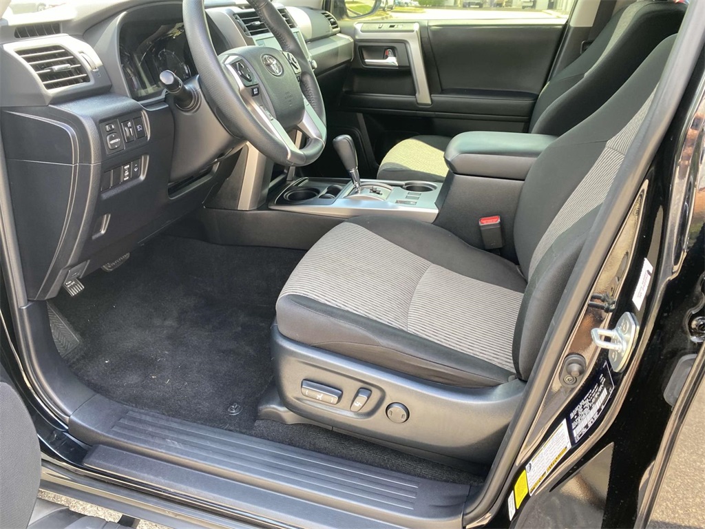 2024 Toyota 4Runner SR5 photo 13