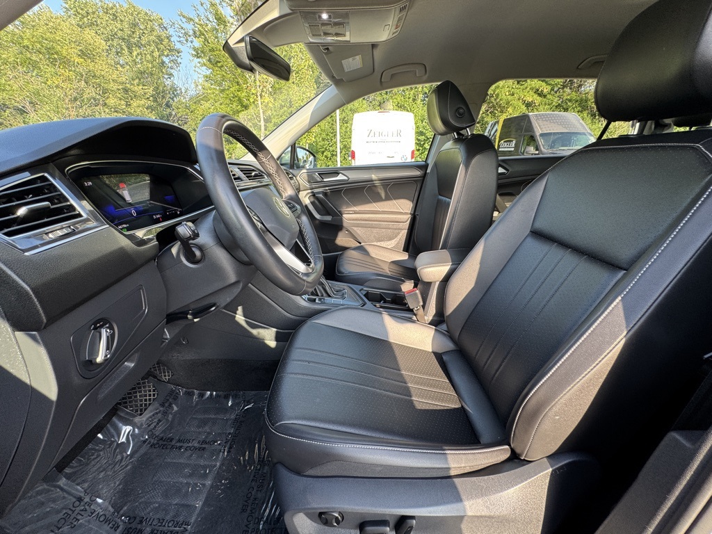 2024 Volkswagen Tiguan SE Wolfsburg Edition photo 15