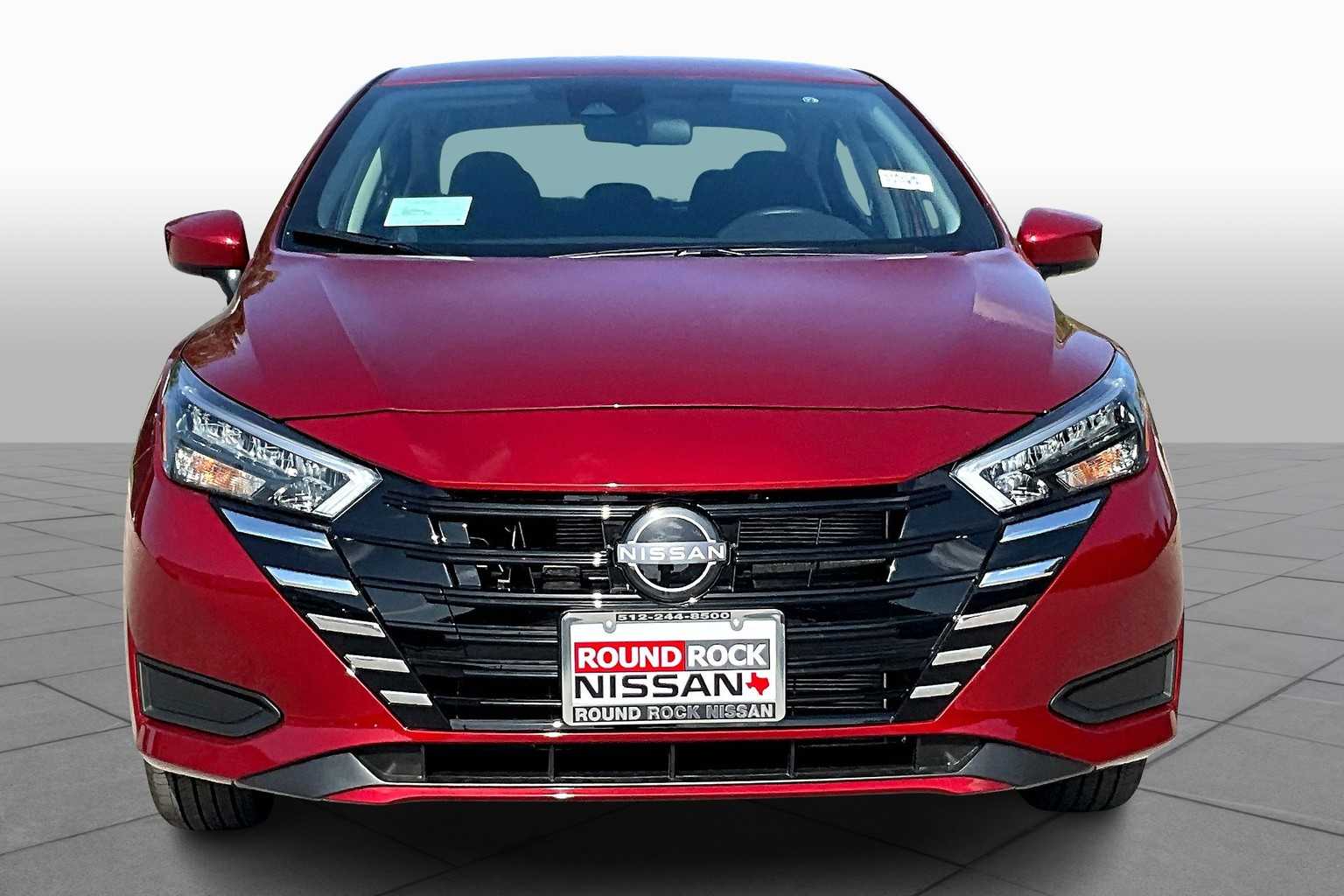 2025 Nissan Versa SV photo 3