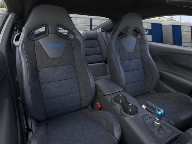 2025 Ford Mustang Dark Horse