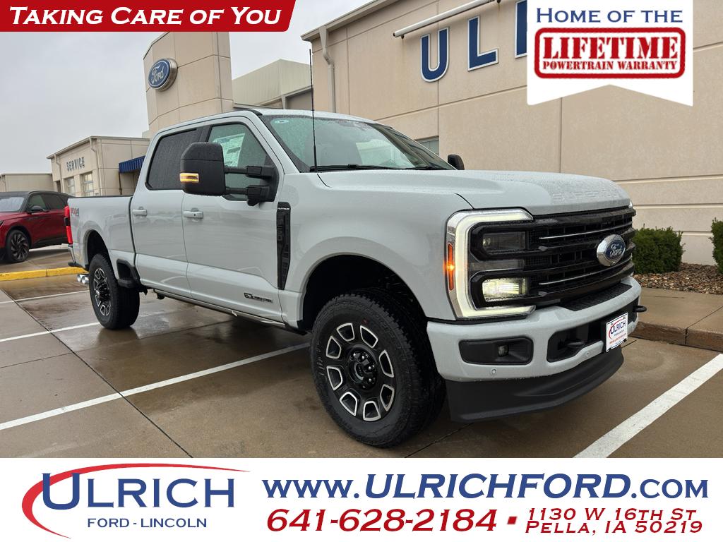 2026 Ford F-250 Super Duty Platinum's photo