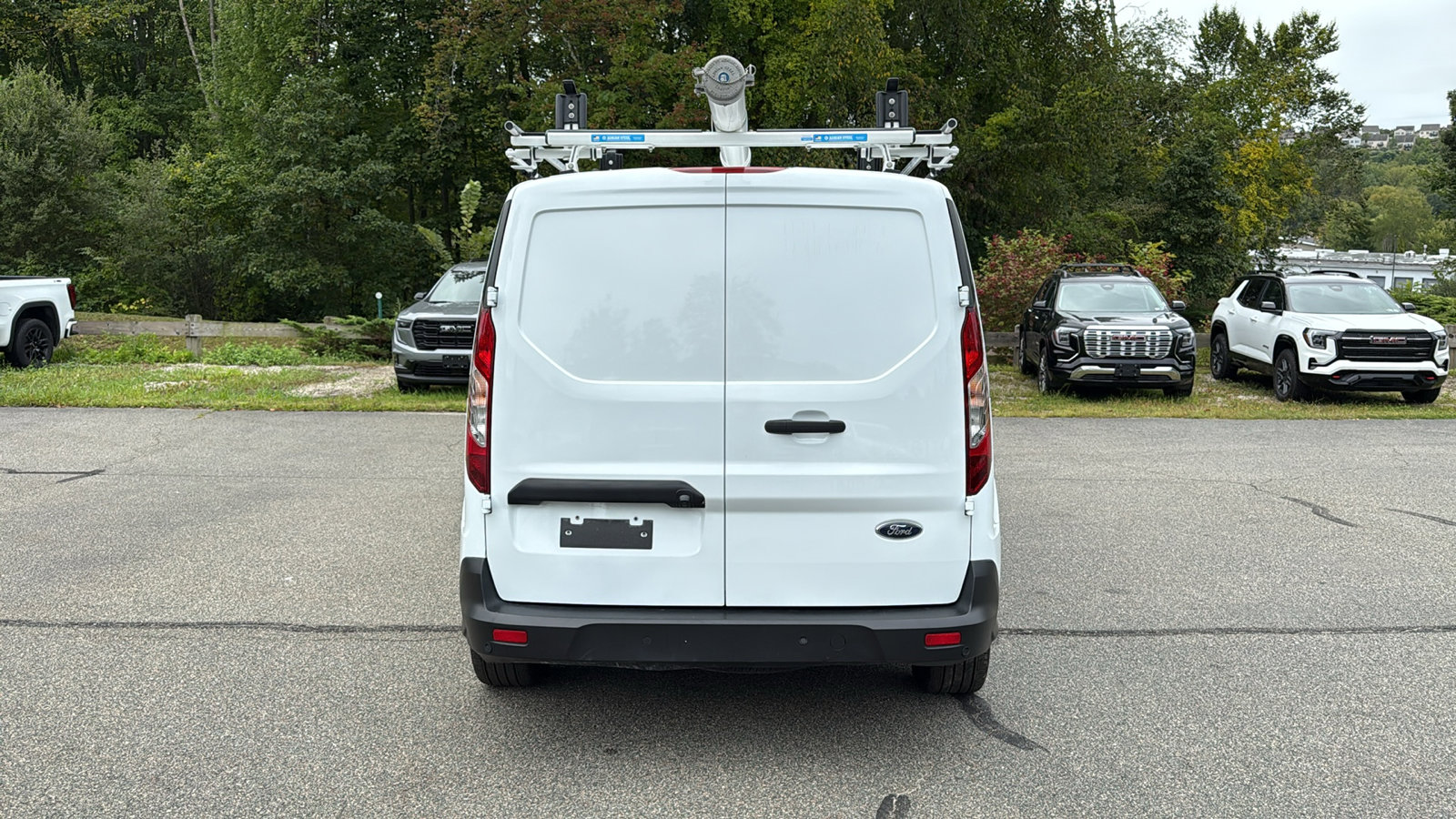 2023 Ford Transit Connect Van XLT photo 5