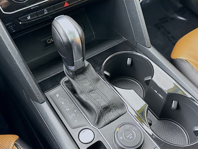 2018 Volkswagen Atlas SEL Premium photo 16