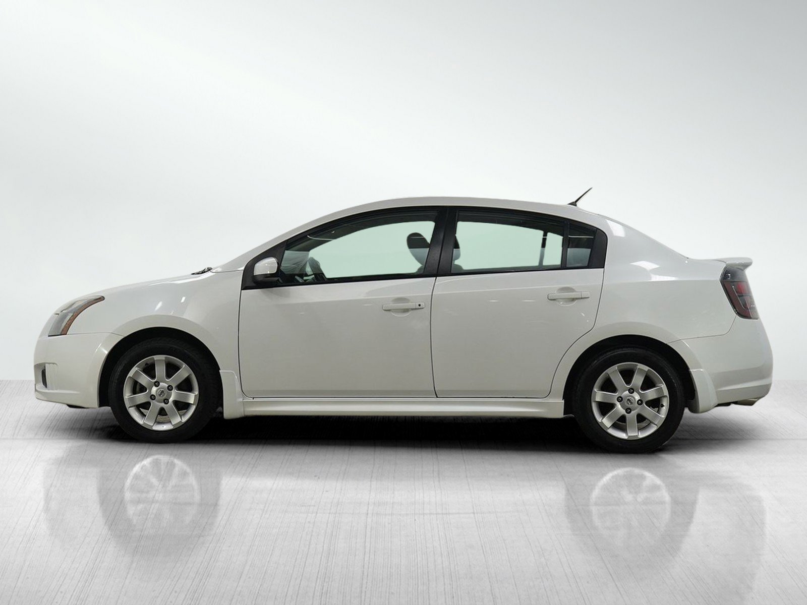 Used 2012 Nissan Sentra SR with VIN 3N1AB6AP9CL661582 for sale in Minneapolis, Minnesota