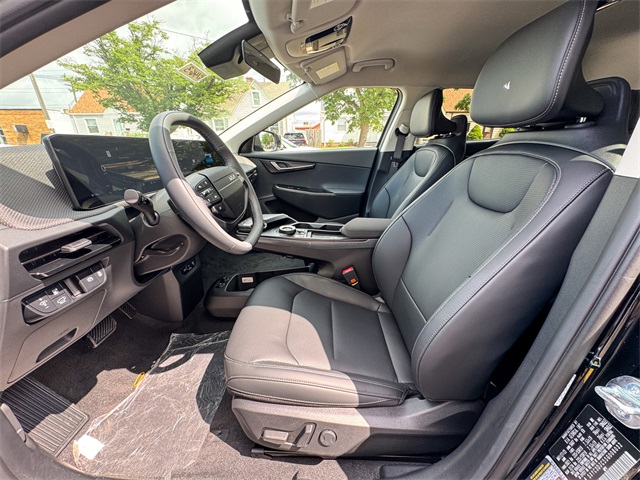 2025 Kia EV6 Wind photo 14