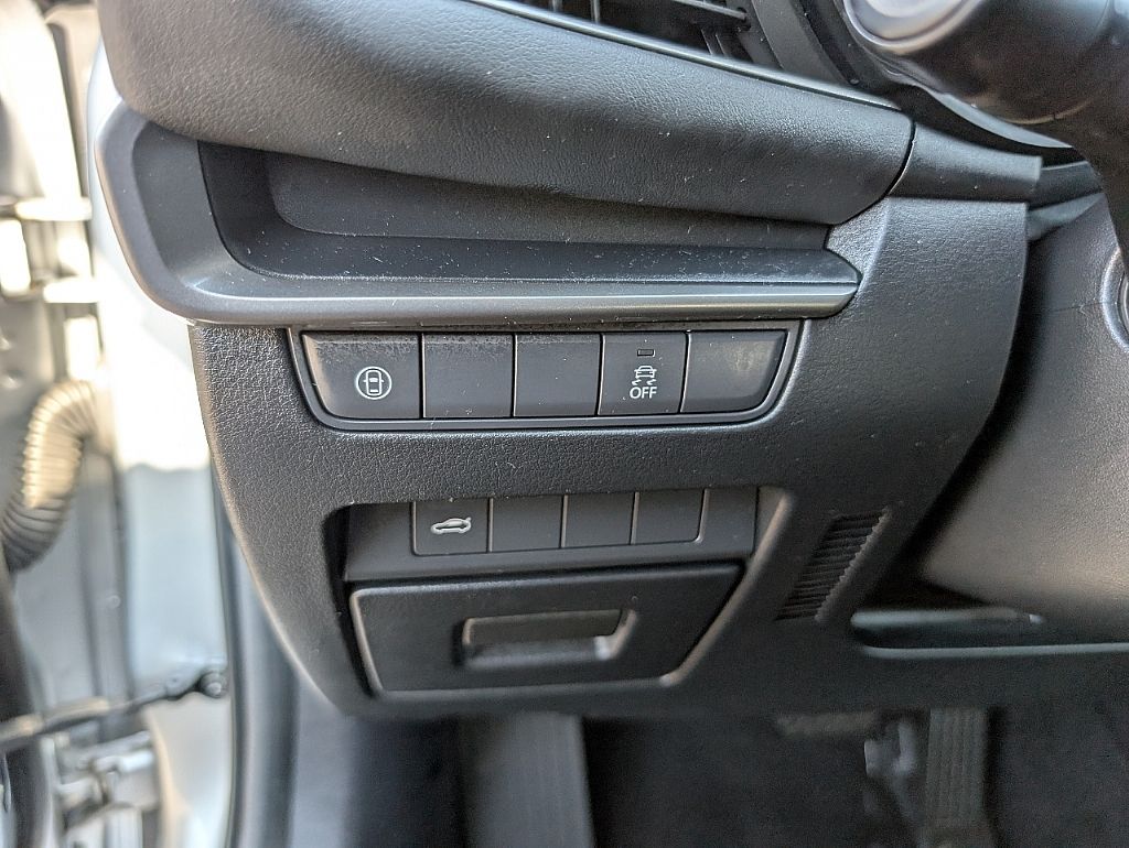 2020 Mazda Mazda3 Select photo 24
