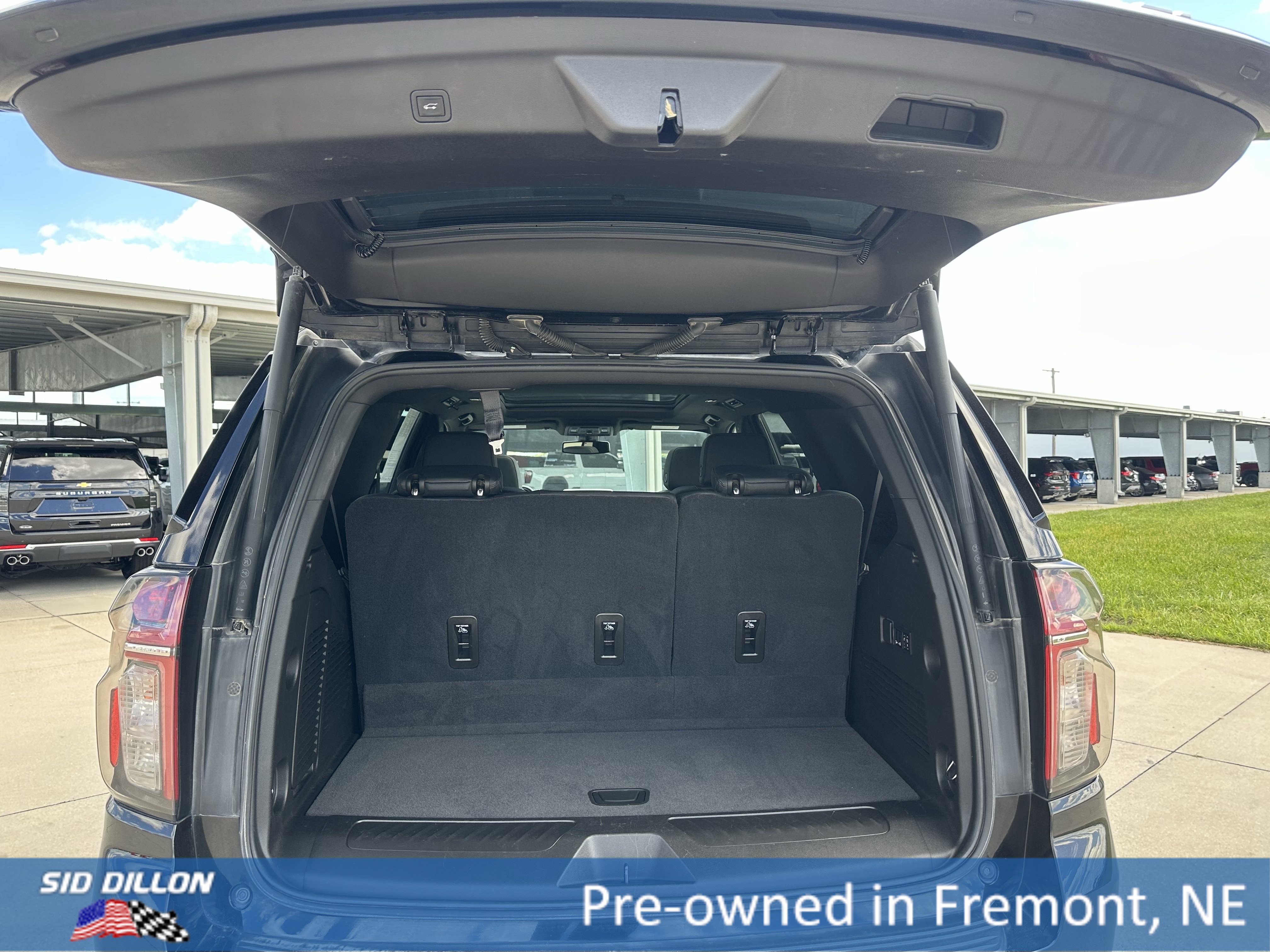 2021 Chevrolet Tahoe LT photo 6