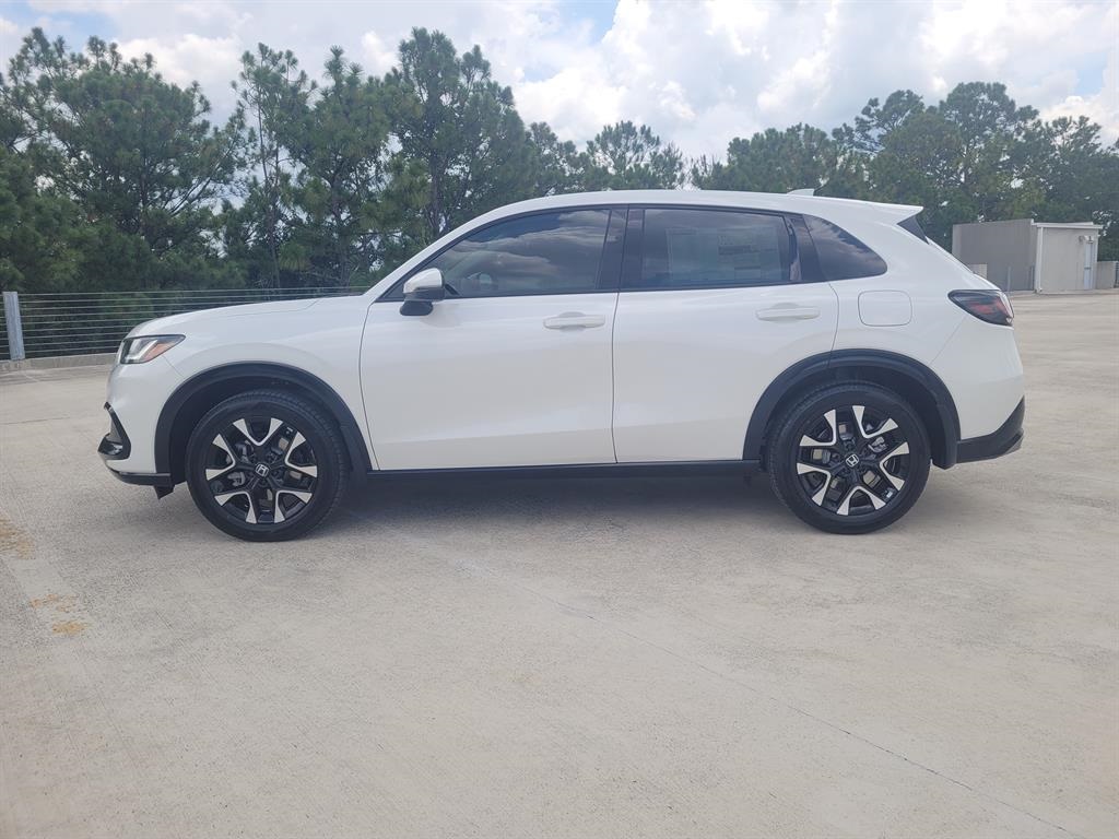 2026 Honda HR-V EX-L photo 2