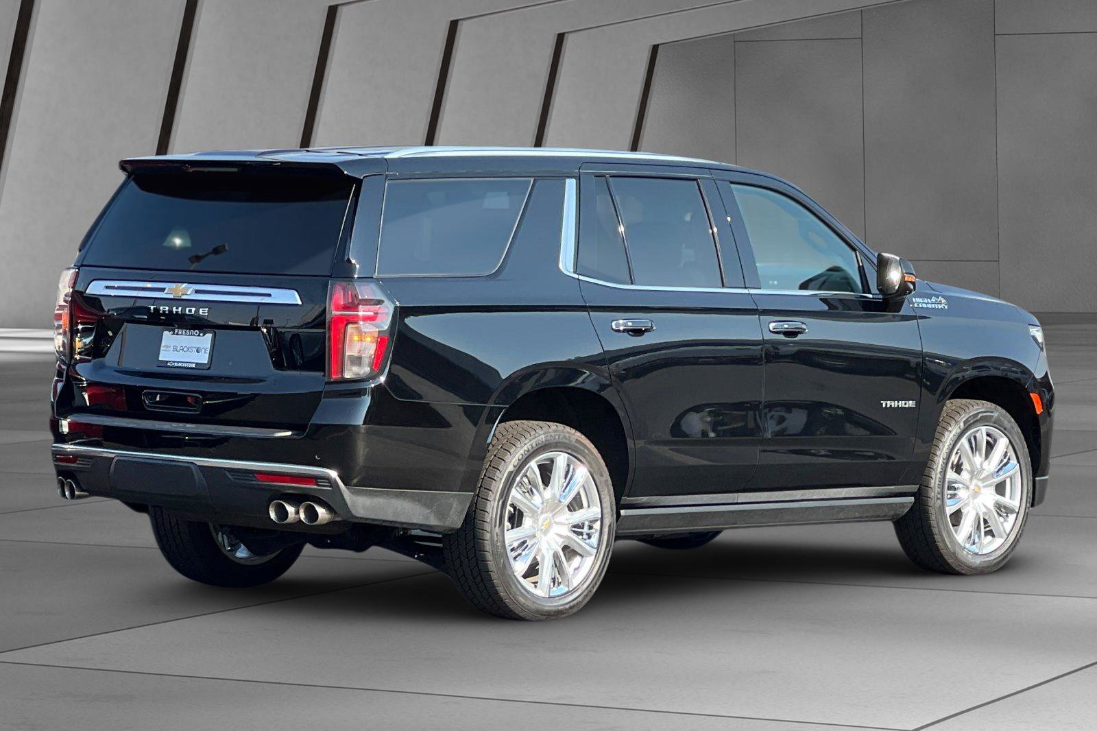 2024 Chevrolet Tahoe High Country photo 3