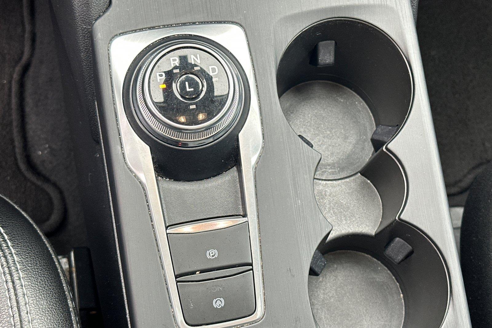 2022 Ford Escape SEL Plug-In Hybrid photo 17