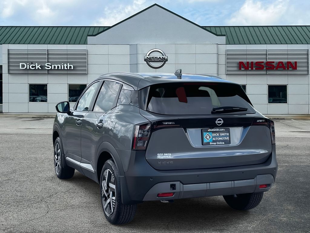 2025 Nissan Kicks SV photo 4
