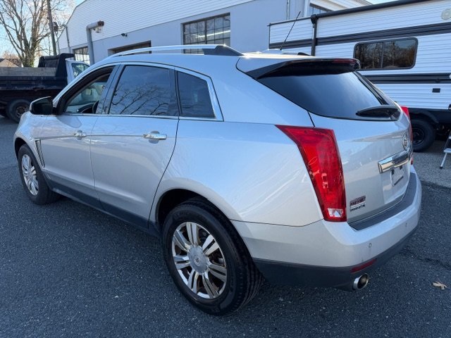 2015 Cadillac SRX Luxury photo 2
