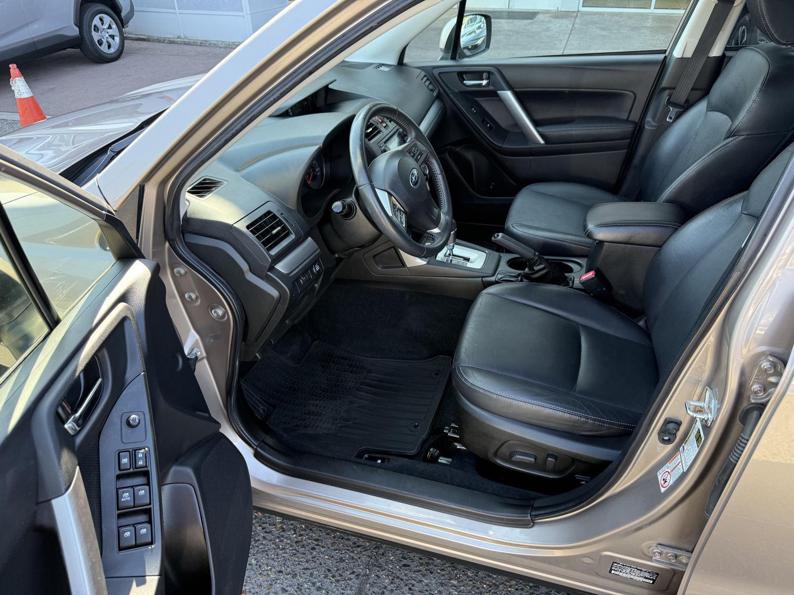 2014 Subaru Forester 2.5i Limited photo 13