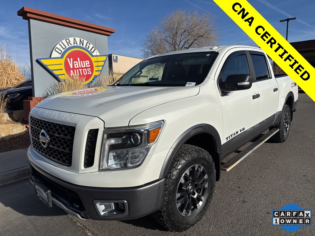2018 Nissan Titan PRO-4X's photo
