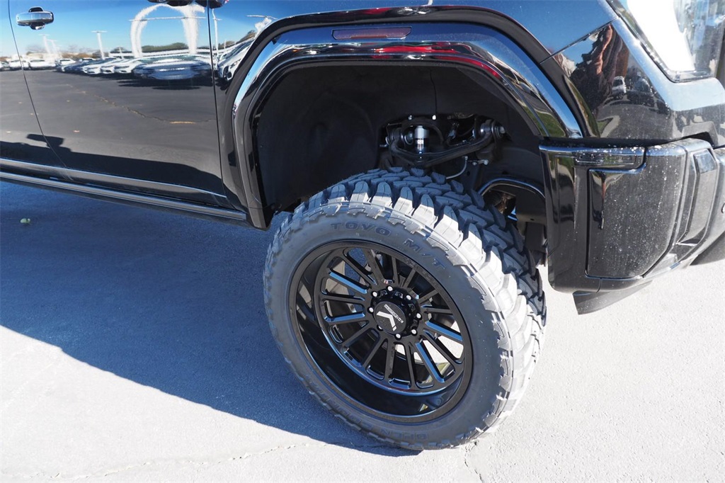 Used 2024 Black GMC Denali image 3