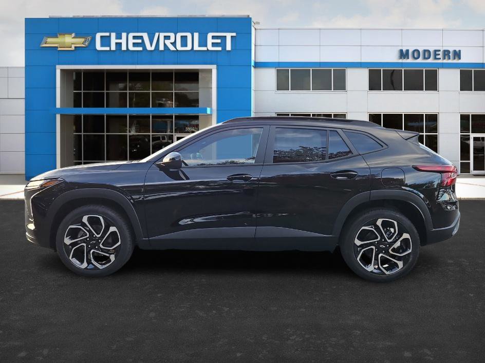 2026 Chevrolet Trax photo 2